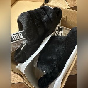 Ugg Fluff Slides